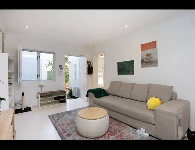 2 BEDROOM HOUSE FOR SALE IN CLAREMONT UPPER